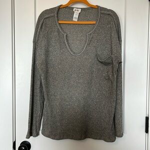 BiBi Gray Shirt Top Large